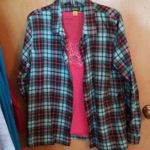Flannel with matching tshirt. Xlarge and large.